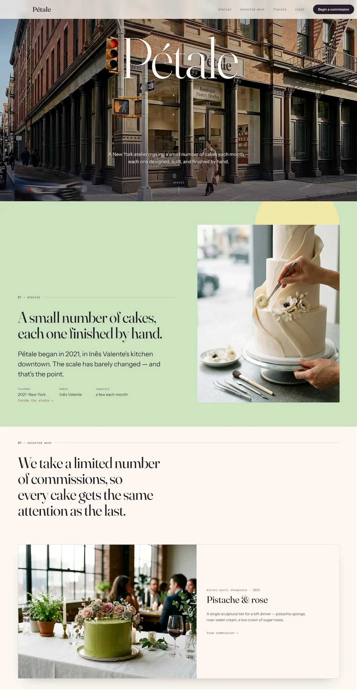 Full-length screenshot of the Pétale cake-studio website